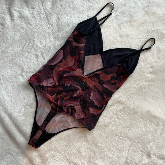 Little Moon Caladium Bodysuit - Picture 2 of 11